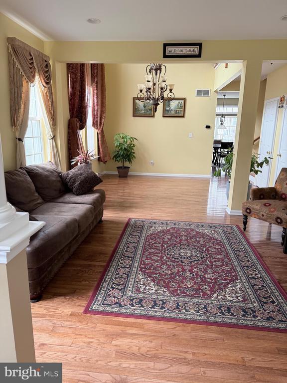 Building Photo - 413 Ruby Rd