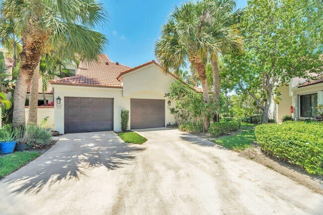 Building Photo - 502 Sea Oats Dr