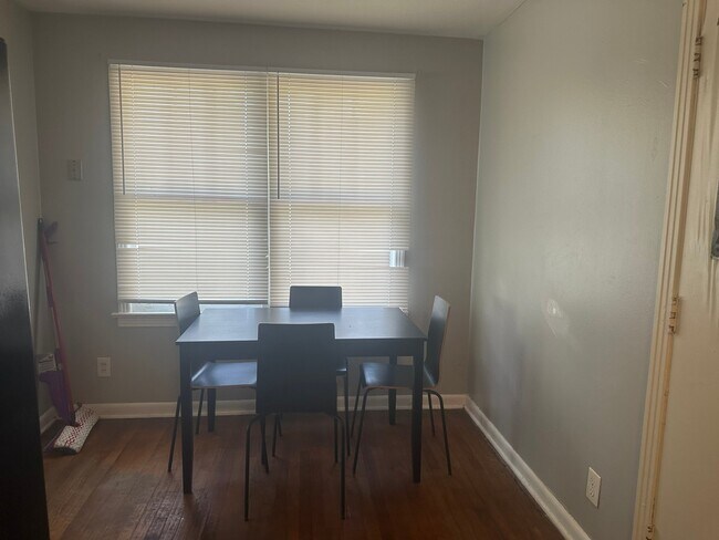 Building Photo - 5803 Poitier Dr