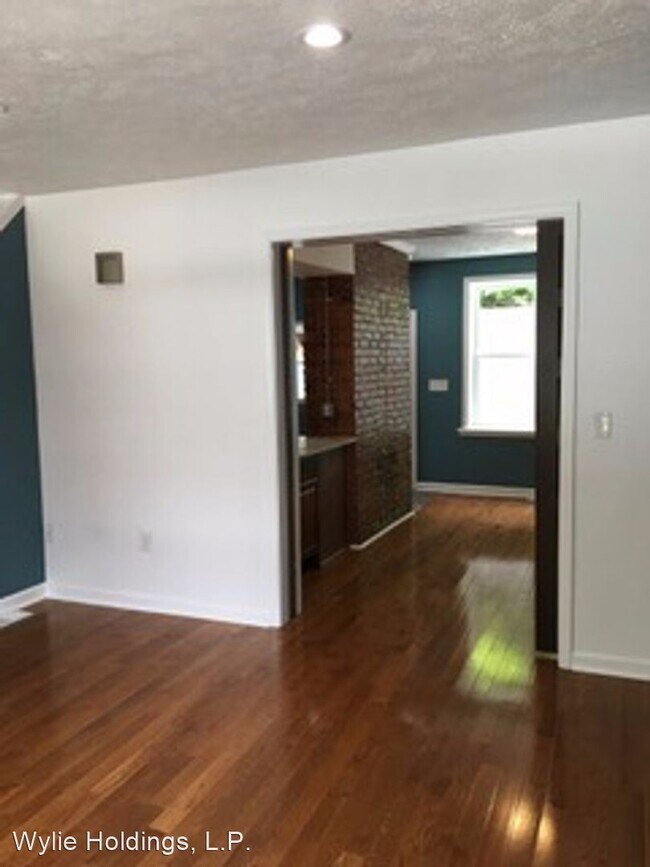 Building Photo - 2 br, 1 bath House - 212 57th Street