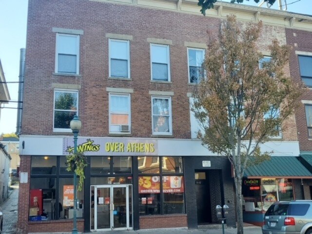 Building Photo - 33 N Court St