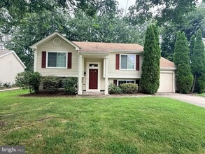 Building Photo - 3814 Beech Down Dr