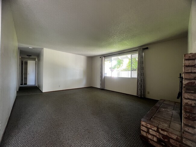 Foto del edificio - 3211 Alice Ave