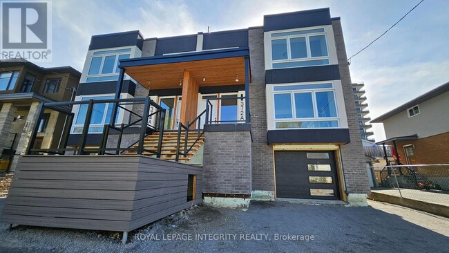 Building Photo - 374 Berkley Ave