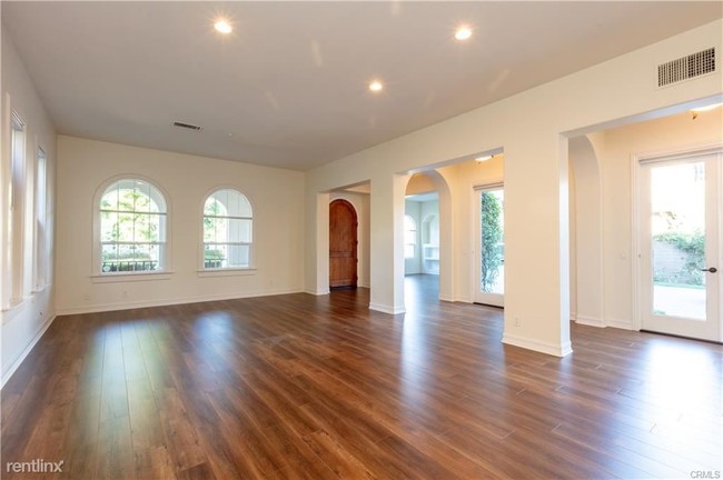 Building Photo - 5 br, 5 bath House - 24 Landport