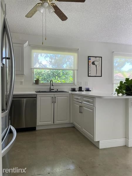 Foto del edificio - 3 br, 2 bath House - 6060 NW 44th Ave