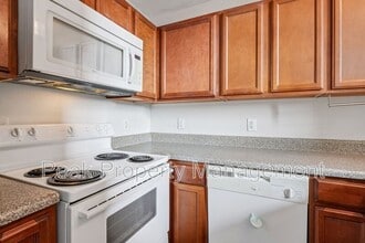 Building Photo - 1510 W Broad St