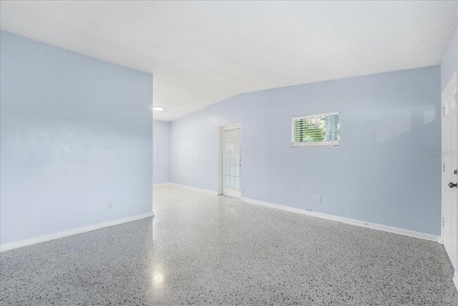 Foto del edificio - 1418 Beatrice Dr