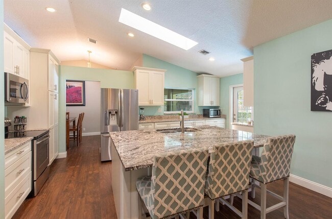 Building Photo - 1123 Northumberland Ct