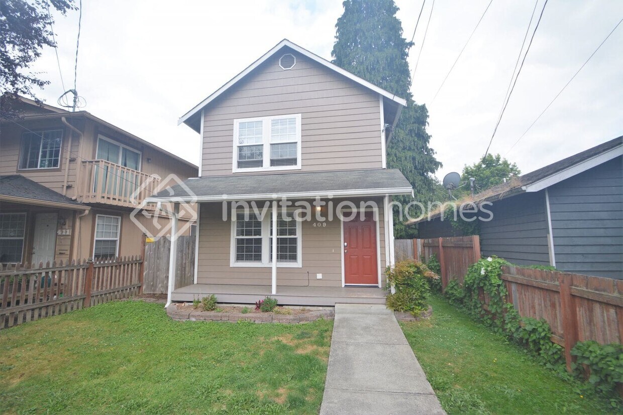 Primary Photo - 409 Pine Ave