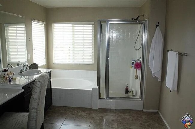Building Photo - 37549 Ficus Ct