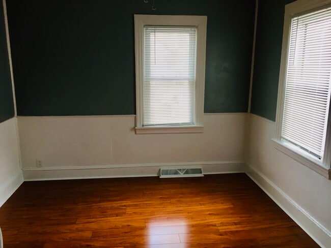 Officew - 36 Lafayette St