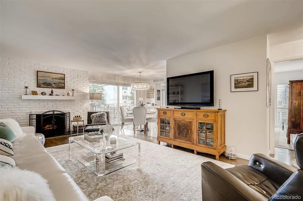 700 N Washington St Unit 301, Denver, CO 80203 Condo for Rent in