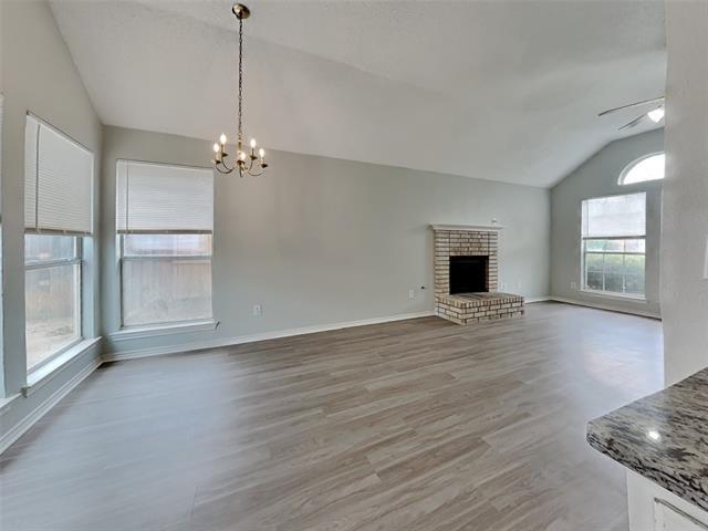 Building Photo - 12619 Summer Hill Dr