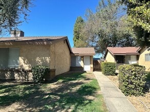 Building Photo - 3013 N Half Moon Dr