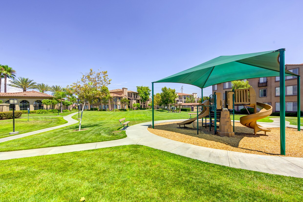 Alvista Towngate Apartments Moreno Valley, CA