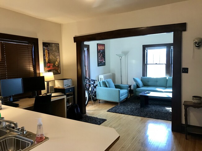Foto del edificio - 2871 Irving Ave S