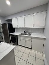 Building Photo - 164 Kennedy Dr