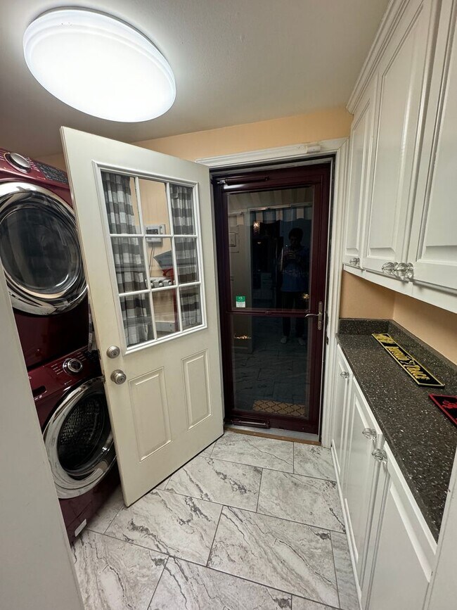 Foto del edificio - 2017 N Garfield St