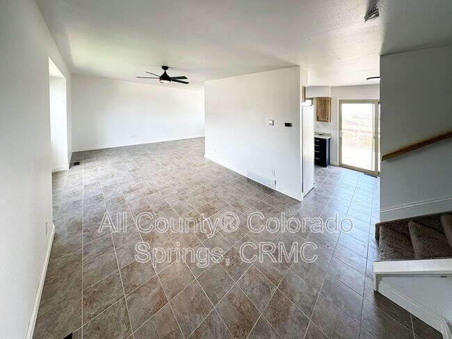 Building Photo - 7395 Woody Creek Dr