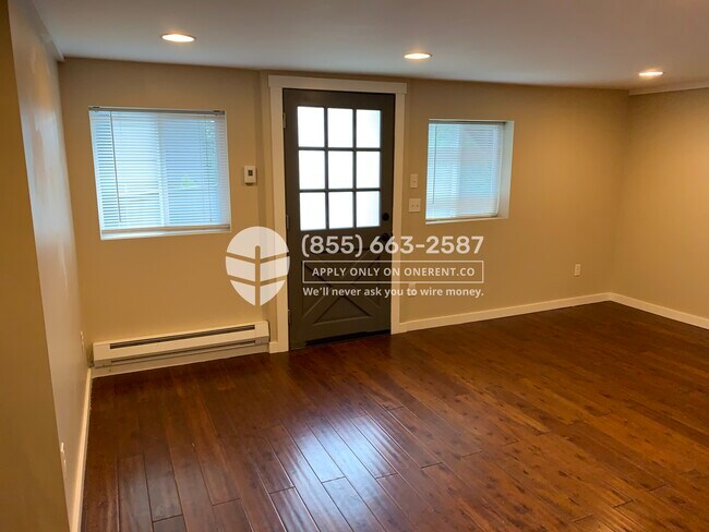 Building Photo - 518 2nd St