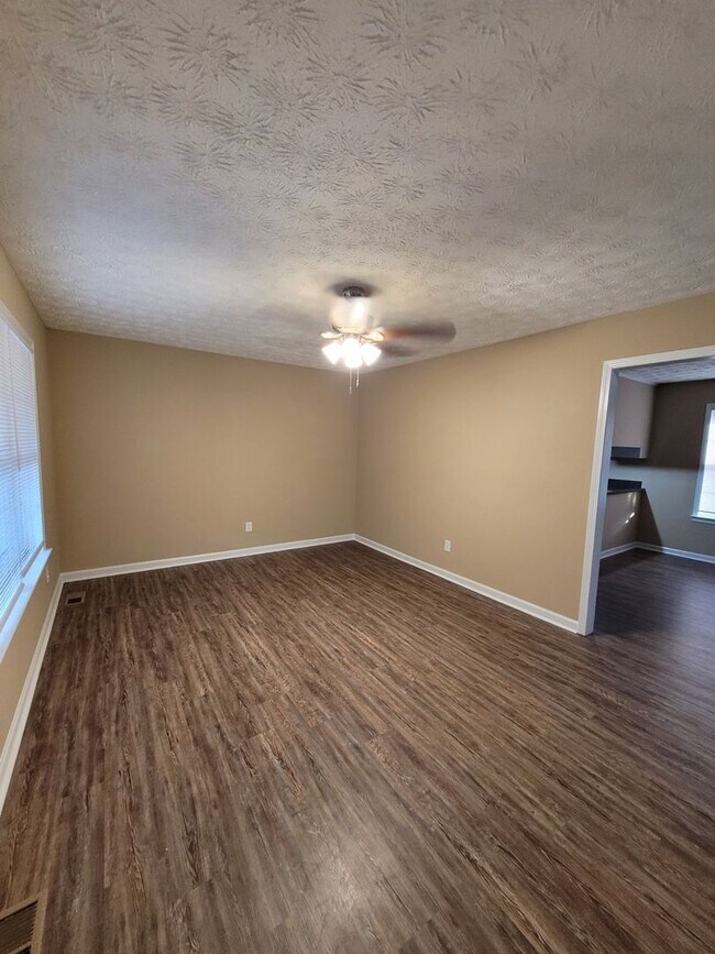 Foto del edificio - For Rent - Hart County - Fay Kight Circle - Three Bedroom and Two Bathroom Home