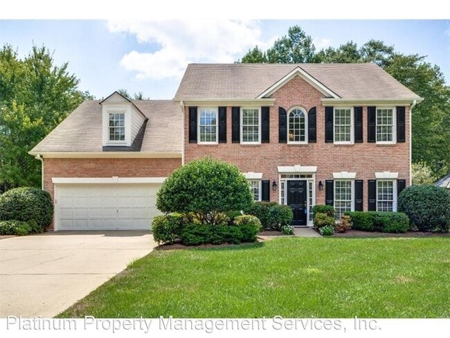 Building Photo - 4 br, 2.5 bath House - 925 Briars Bend