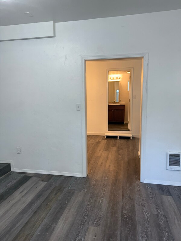 Foto del edificio - 921 102nd St S