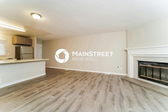 Foto del edificio - 3 Bedroom Pet-Friendly Home in DENVER, CO with Main Street Renewal