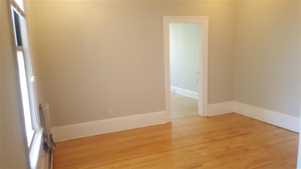 Primary Photo - 410 Palisade Ave