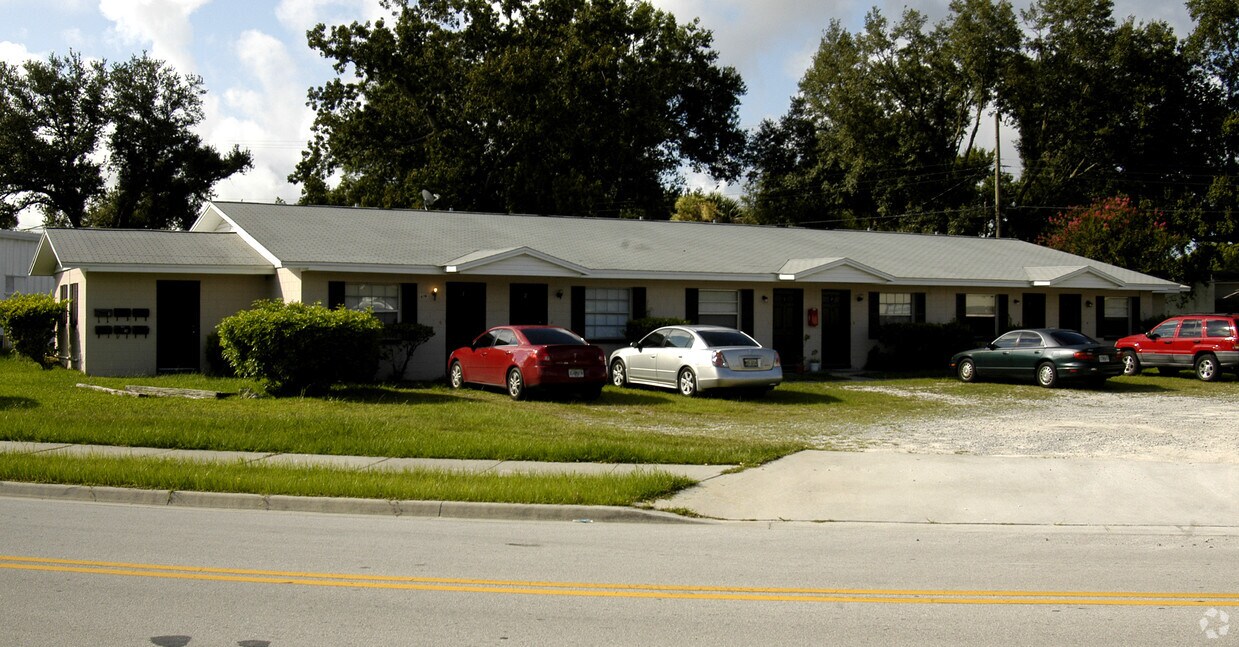 Foto principal - 619 Robin Rd