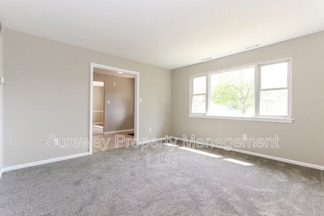 Foto del edificio - 5325 Beacon Ave