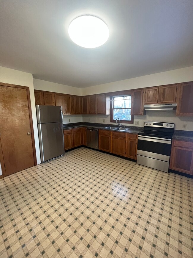 Building Photo - 36 Merrimac St