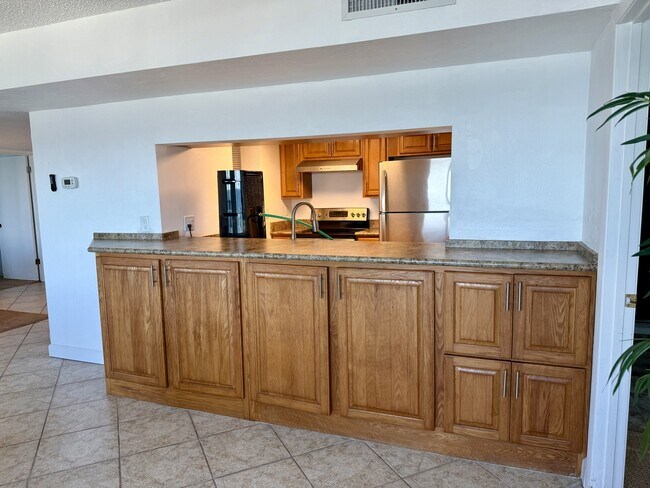 Foto del edificio - 3600 S Ocean Shore Blvd
