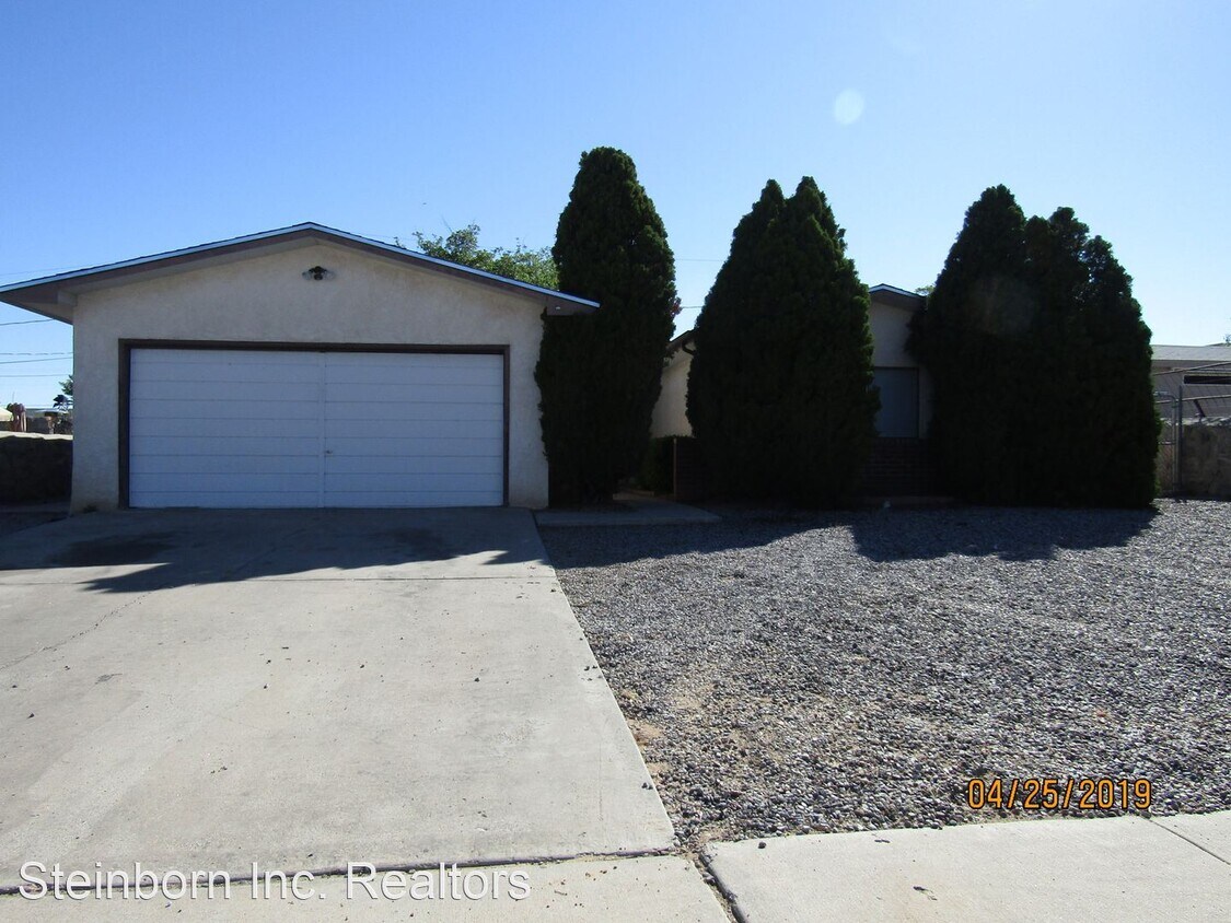 Primary Photo - 3 br, 2 bath House - 1172 Wingate Rd.