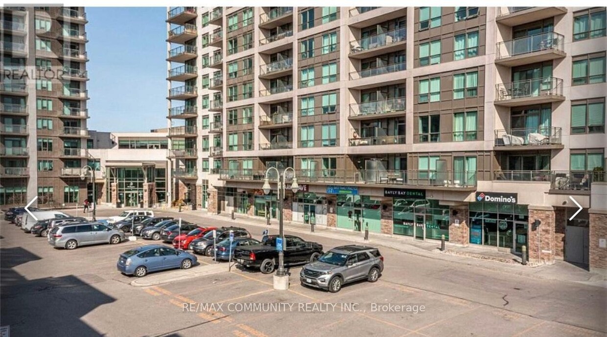 Building Photo - 1235-1235 Bayly St