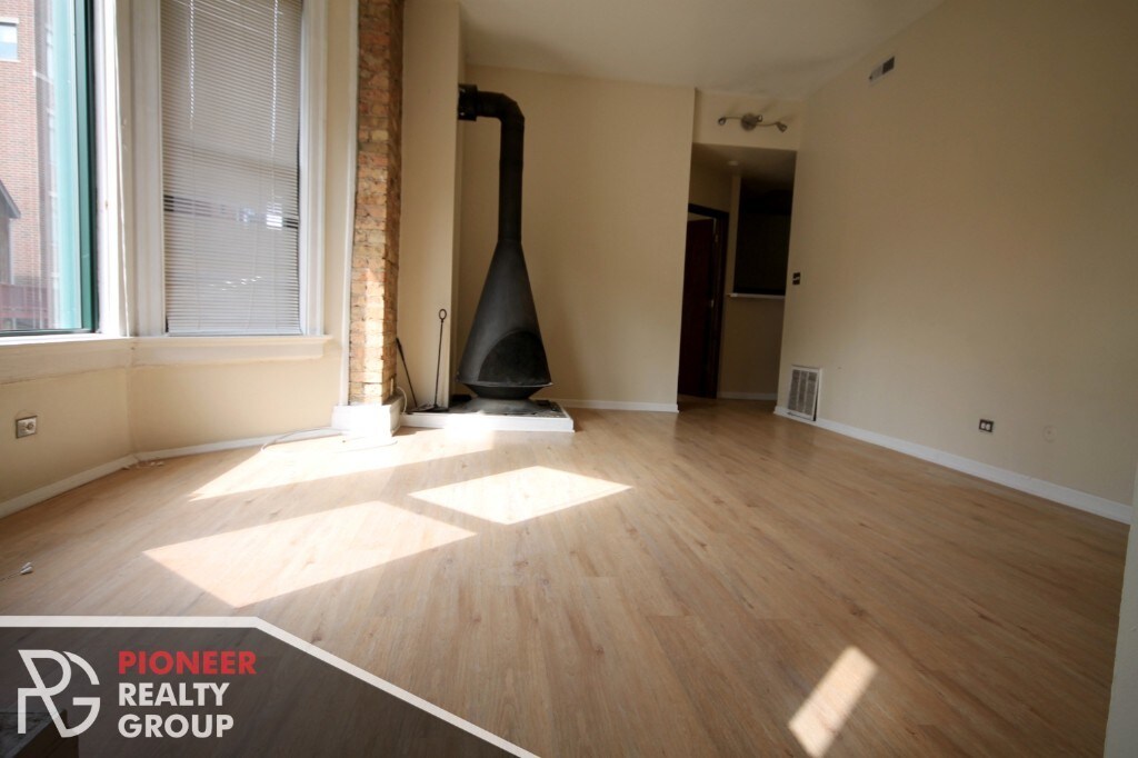 Foto principal - 2845 N Orchard St