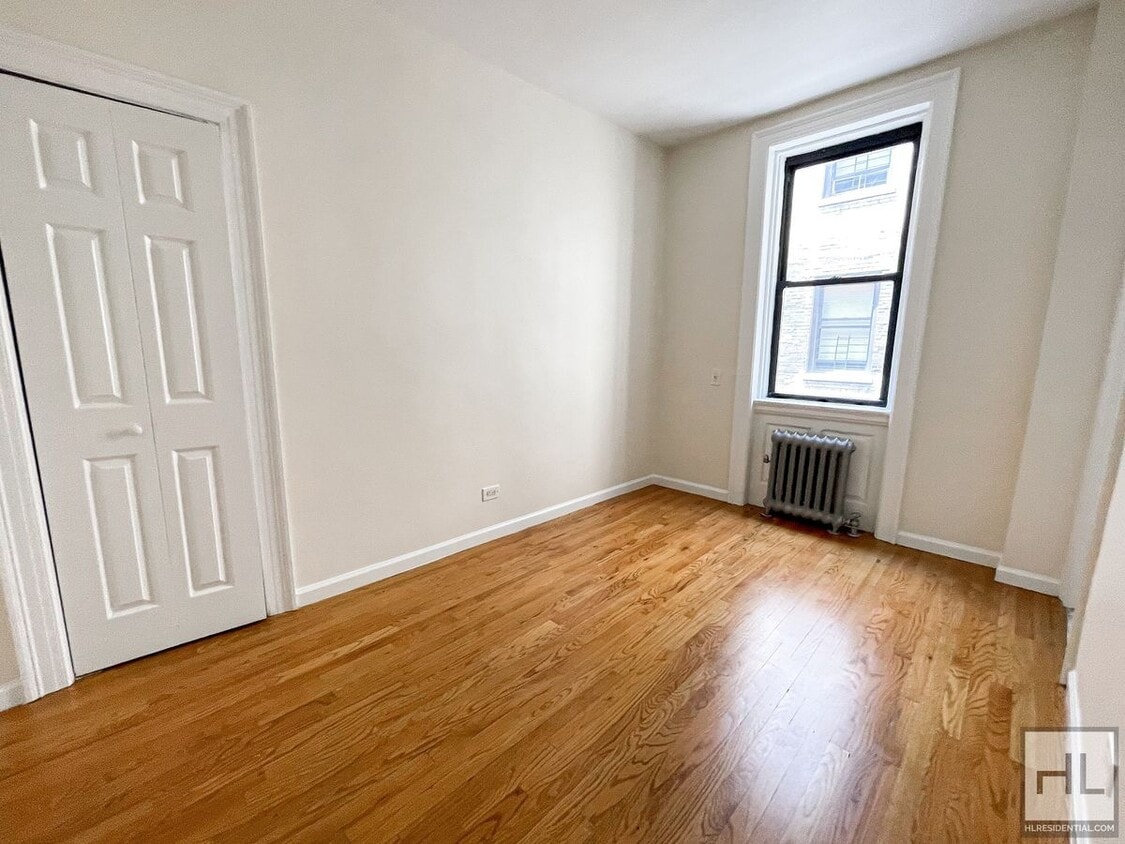 Primary Photo - WEST 45 STREET