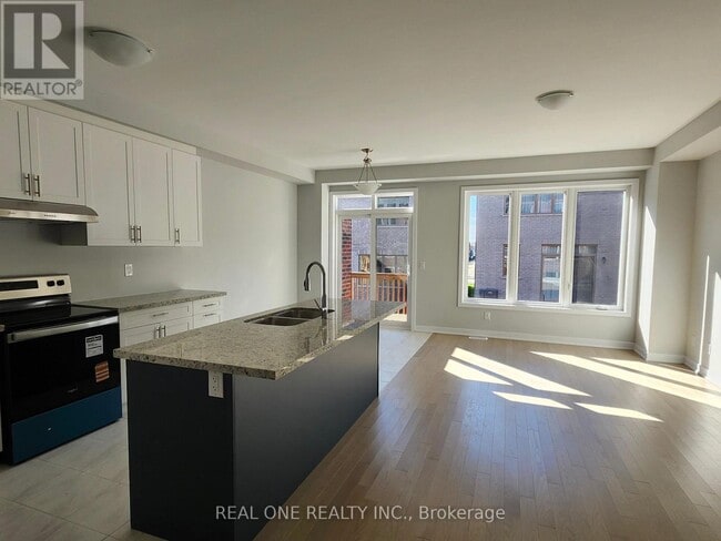 Photo du bâtiment - 14 Freeman Williams St