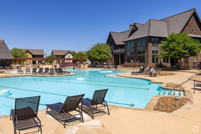 The Cottages of College Station - The Cottages of College Station Townhomes