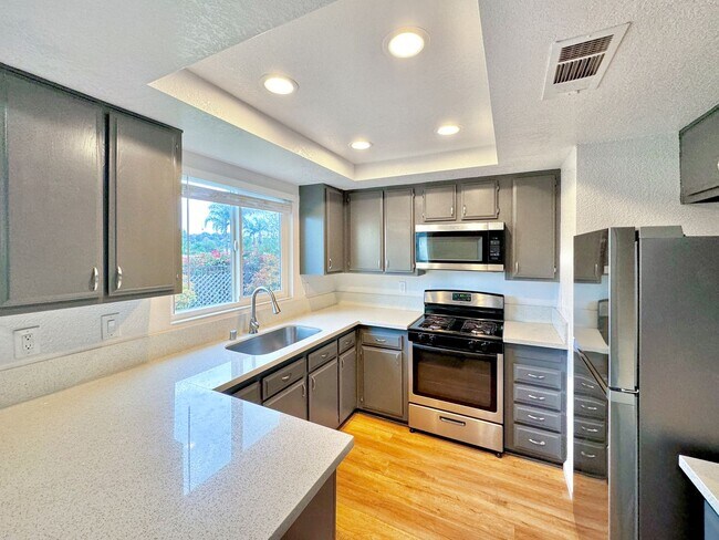 Building Photo - Beautiful 2B/2BA House in Vista!