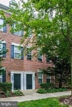 Building Photo - 42514 Mayflower Terrace