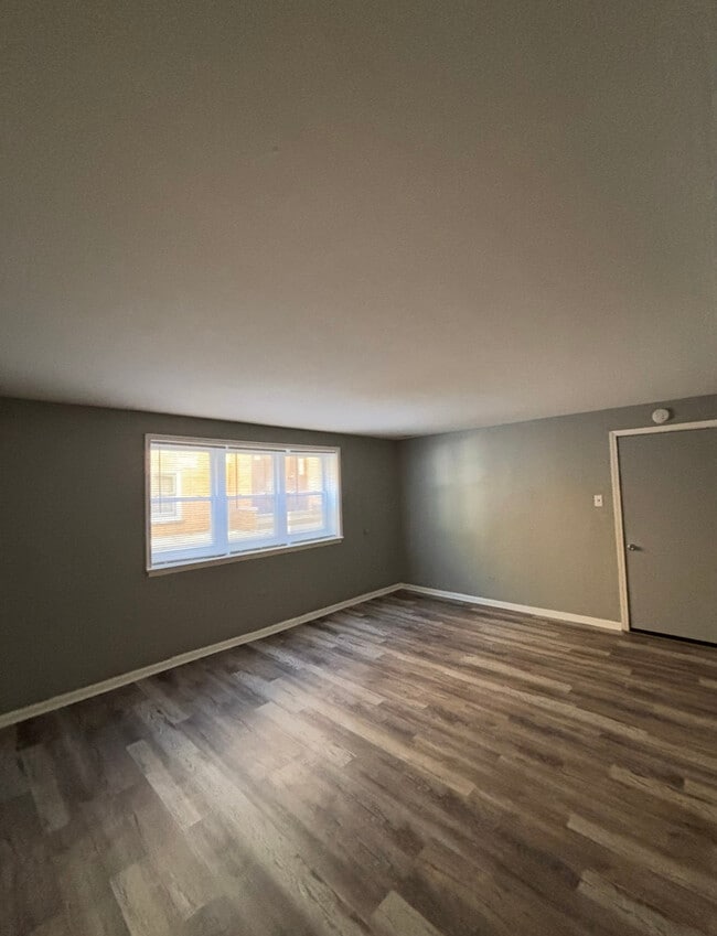 Foto del edificio - 12448 Fairview Ave