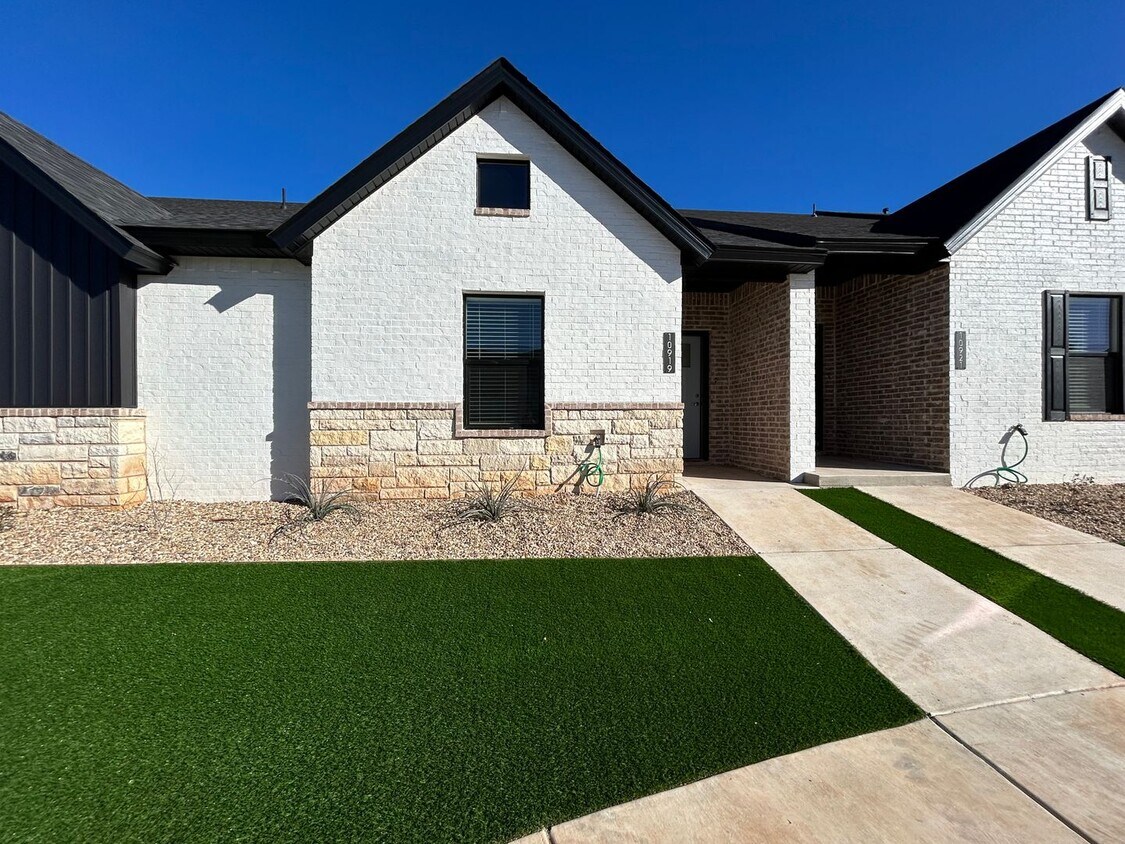 10919 Abbeville Ave, Lubbock, TX 79424 House Rental in Lubbock, TX