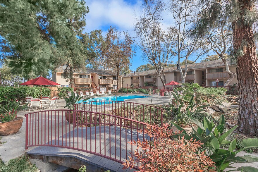Villa Creek Apartment Homes Rentals Cypress, CA
