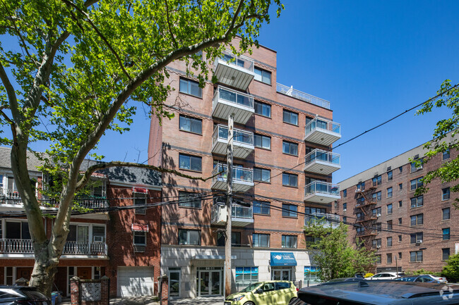 Foto del edificio - The Rengo Garden Condominium