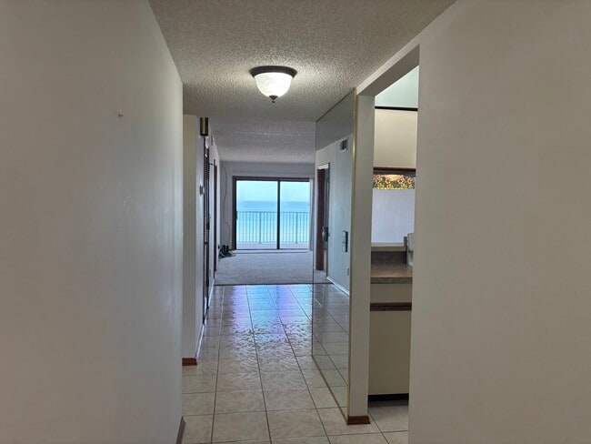 Building Photo - 2220 Ocean Shore Blvd