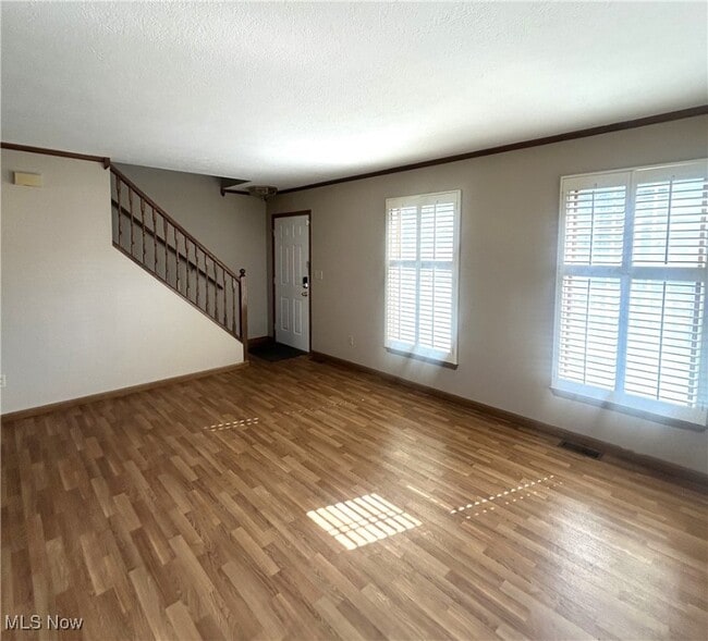 Building Photo - 1478 E 114th St