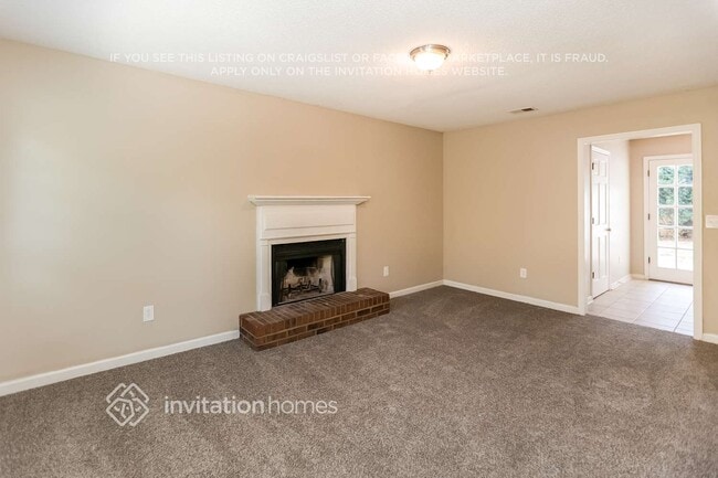 Building Photo - 3161 Calumet Ct NW