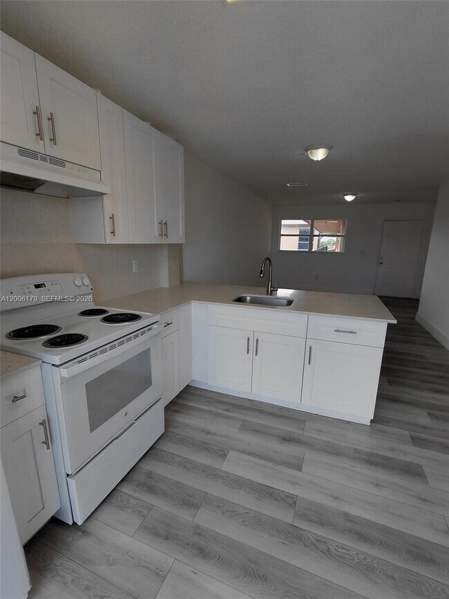Foto del edificio - 5435 W 24th Ave